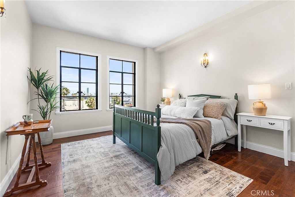 800 E Ocean Blvd UNIT 201 Long Beach, CA 90802  | Condominium