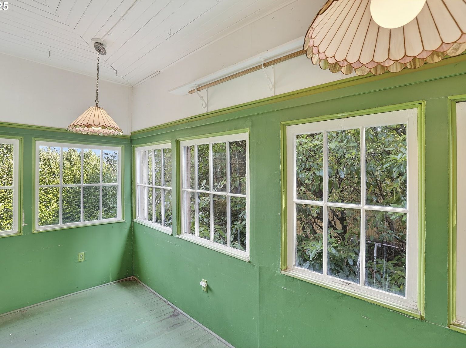 280 S 1st St Saint Helens, OR 97051  | Single Family