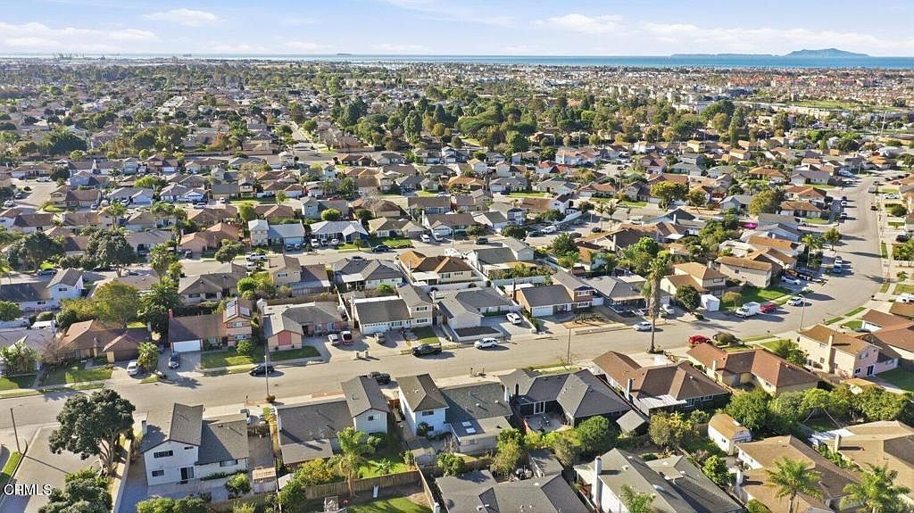 3545 Pier Walk Oxnard, CA 93035  | Single Family