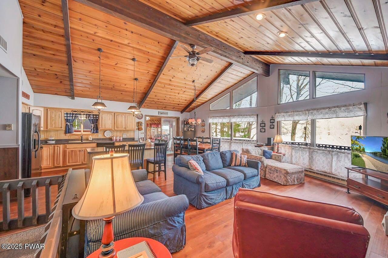 7 Woodpoint Ct Lake Ariel, PA 18436 | Single Family