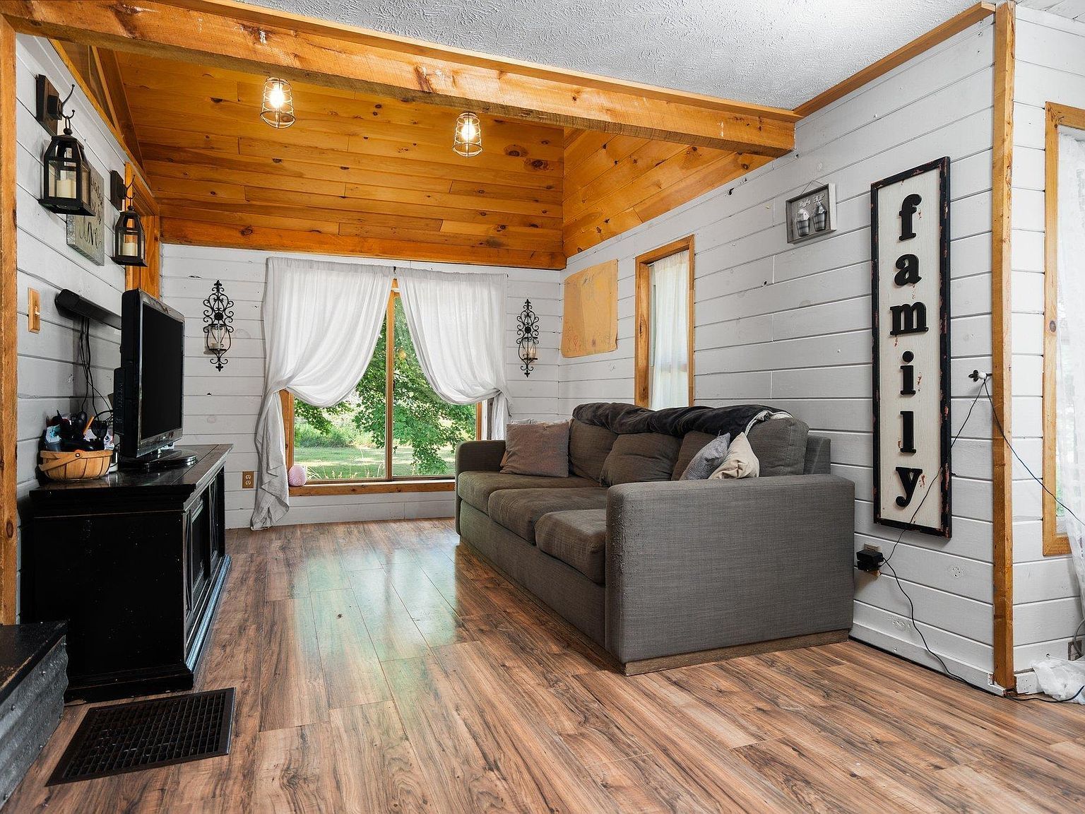 6531 N 35th Rd Manton, MI 49663  | Single Family