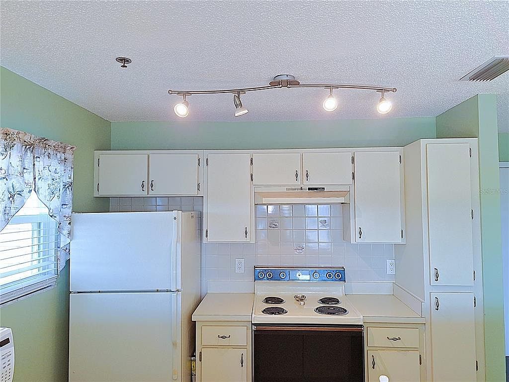 5727 Biscayne Ct APT 302 New Port Richey, FL 34652 | Condominium