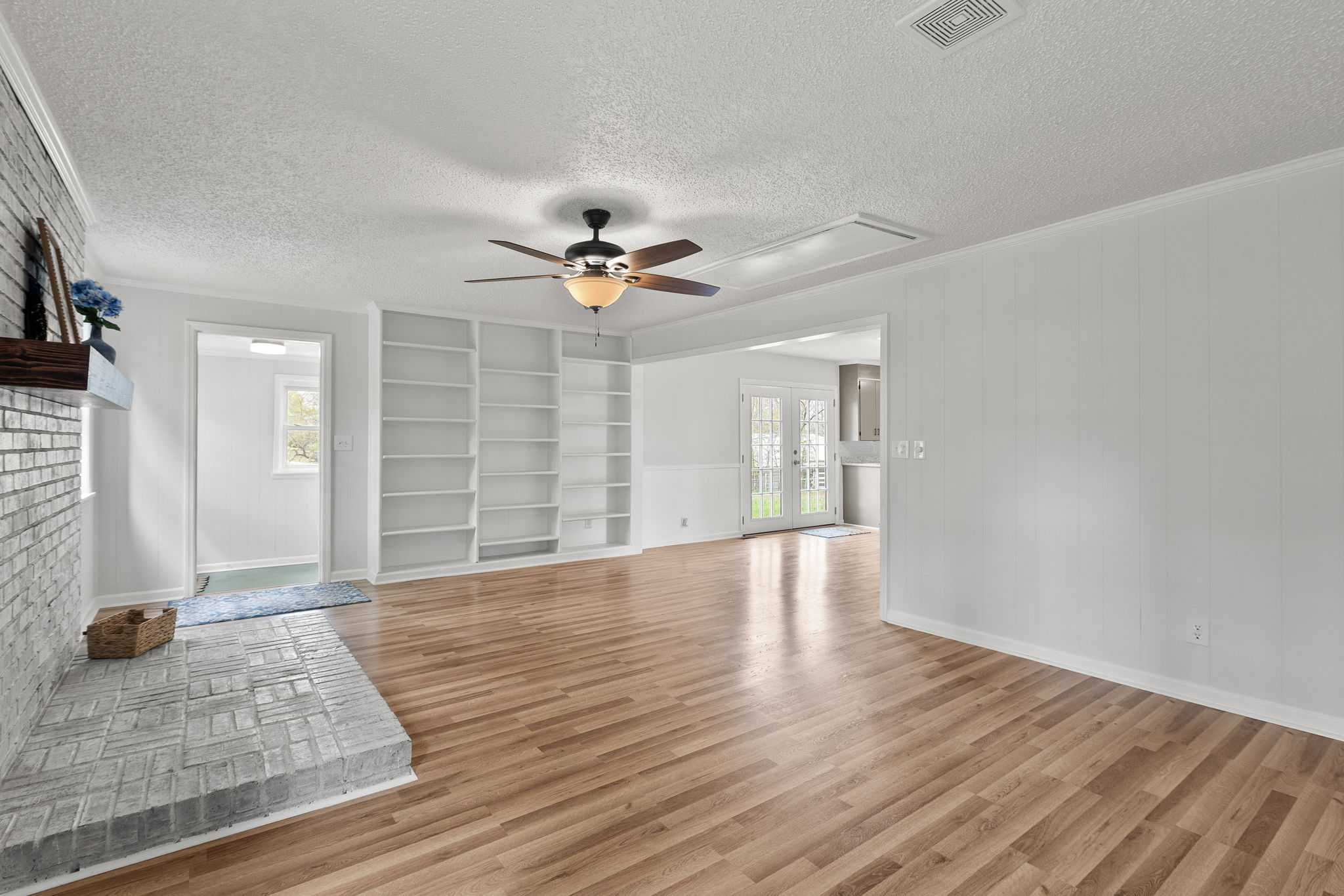 1035 New Deal Potts Rd, Cottontown, TN, USA, 37048  | Single Family