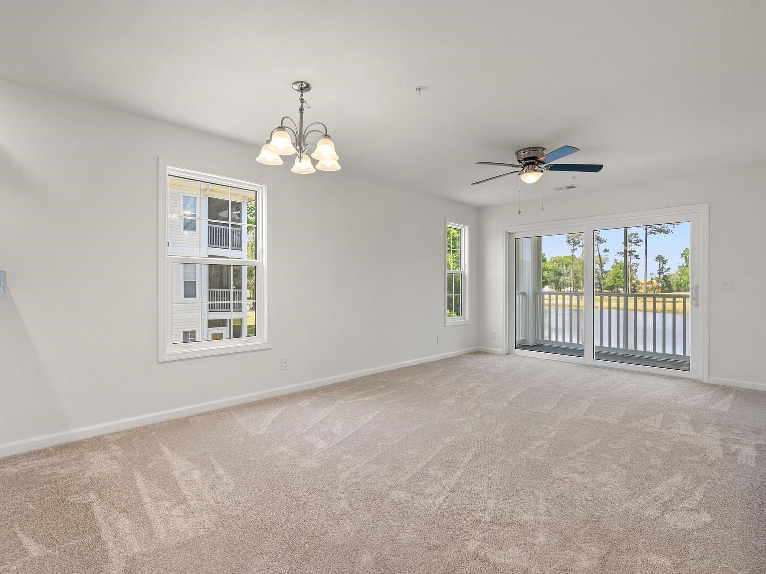 545 White River Dr Unit 15D Myrtle Beach, SC 29579  | Condominium