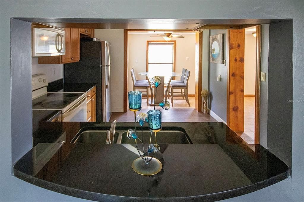 1725 Bradshaw Ln N Saint Petersburg, FL 33710  | Single Family