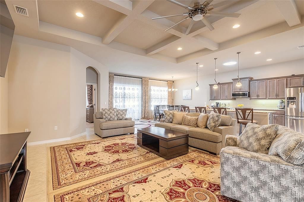 527 Luna Bella Ln New Smyrna Beach, FL 32168  | Single Family