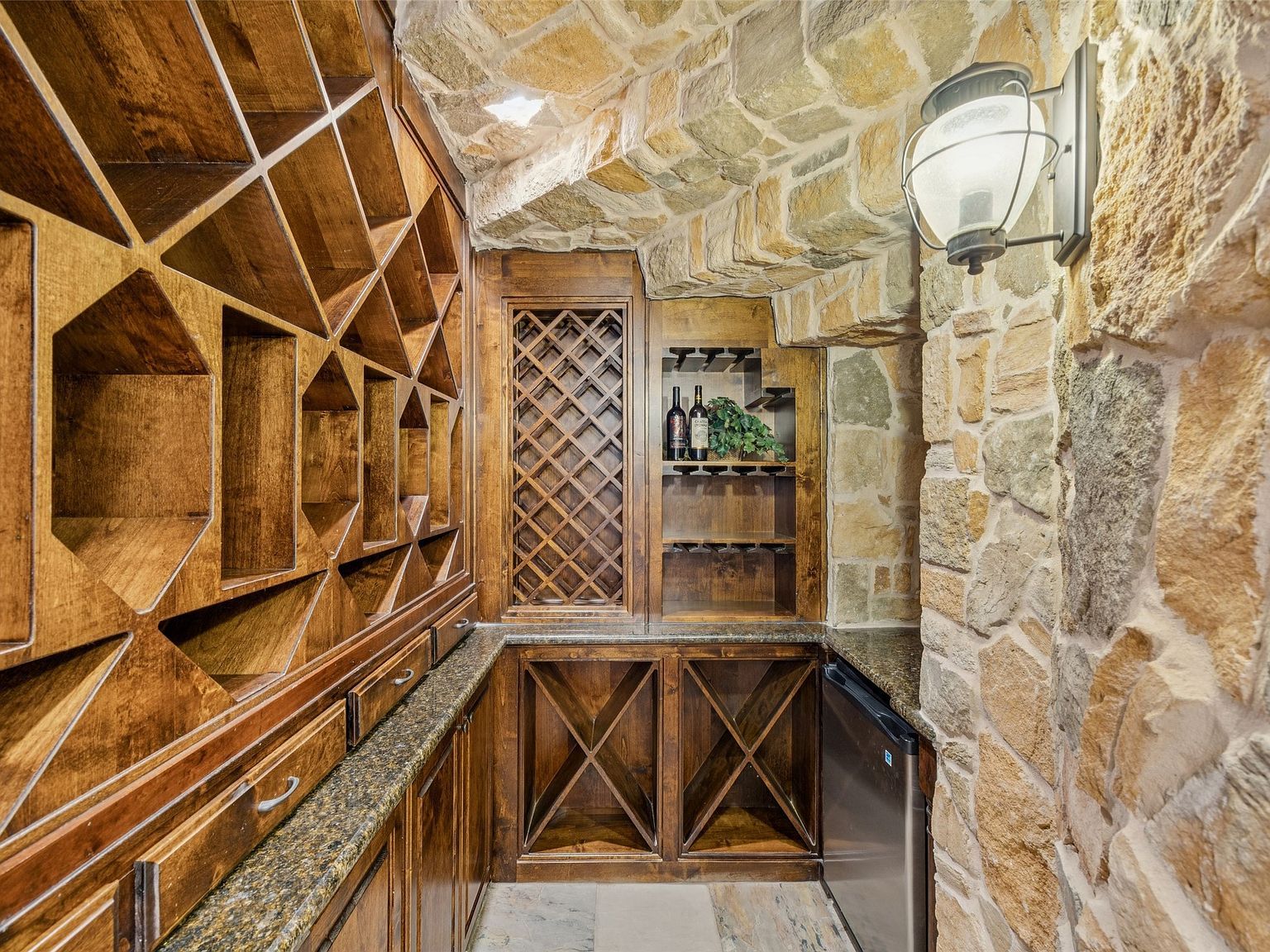 2304 Top Rail Ln Southlake, TX 76092  | Single Family