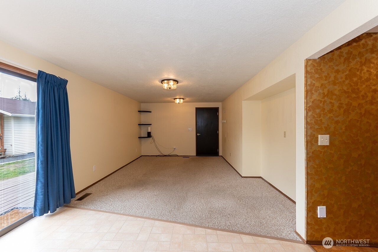 2808 W Edgewood Dr Port Angeles, WA 98363  | Single Family