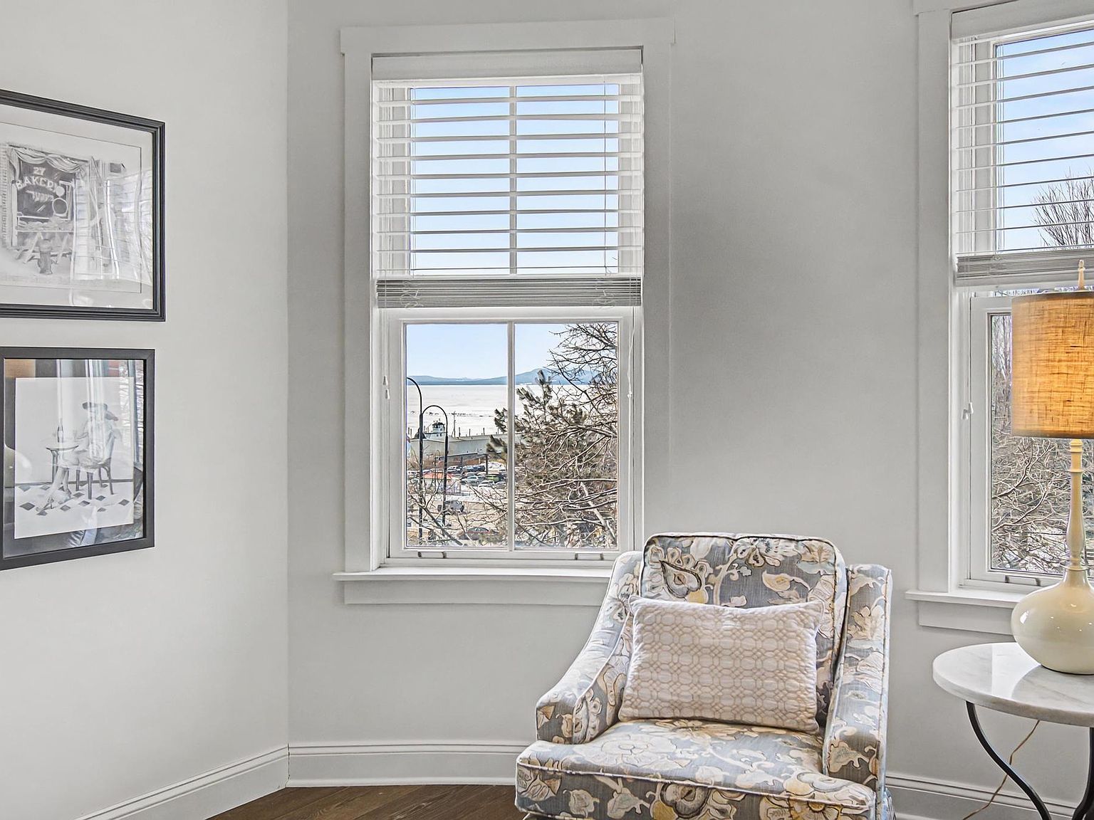 40 College St APT 303 Burlington, VT 05401  | Condominium