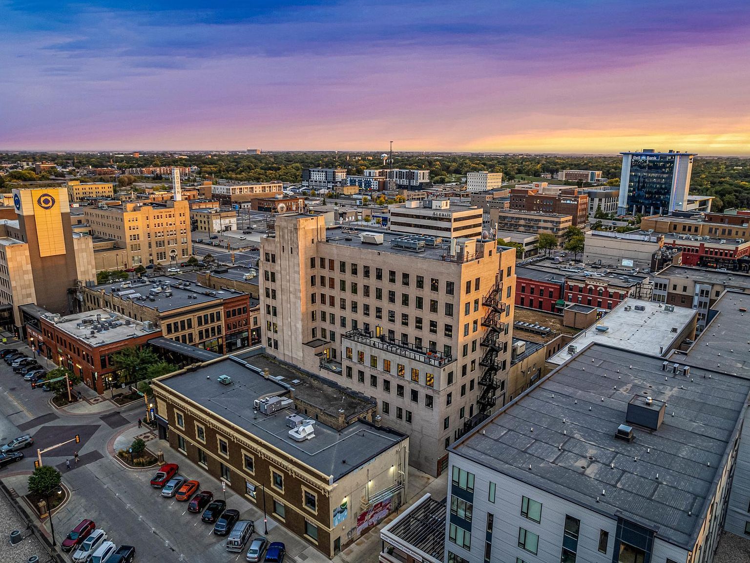 118 Broadway N Suite 702 Fargo, ND 58102 | Condominium