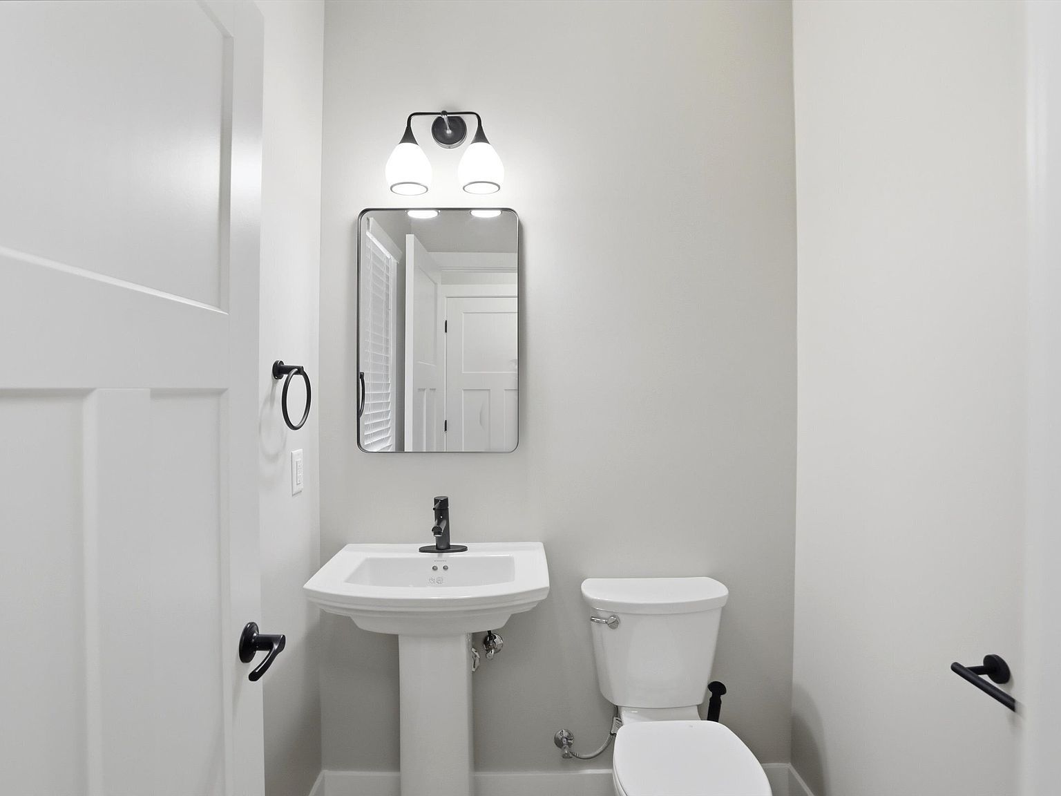 1429 Deloss St Indianapolis, IN 46201 | Single Family