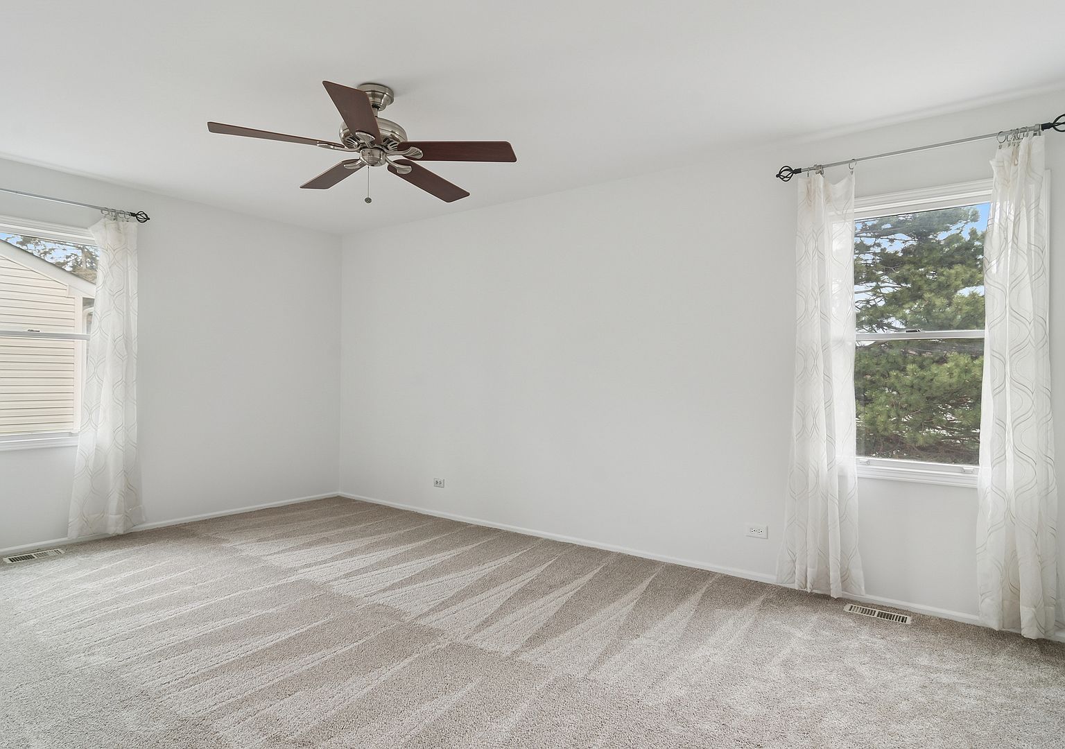 1361 Brandywyn Ln Buffalo Grove, IL 60089  | Single Family