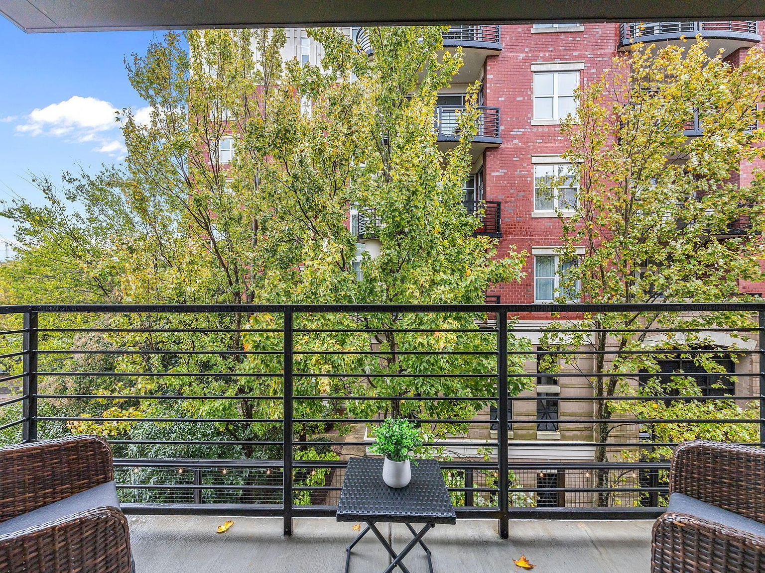 615 W Peace St #308 Raleigh, NC 27605 | Condominium