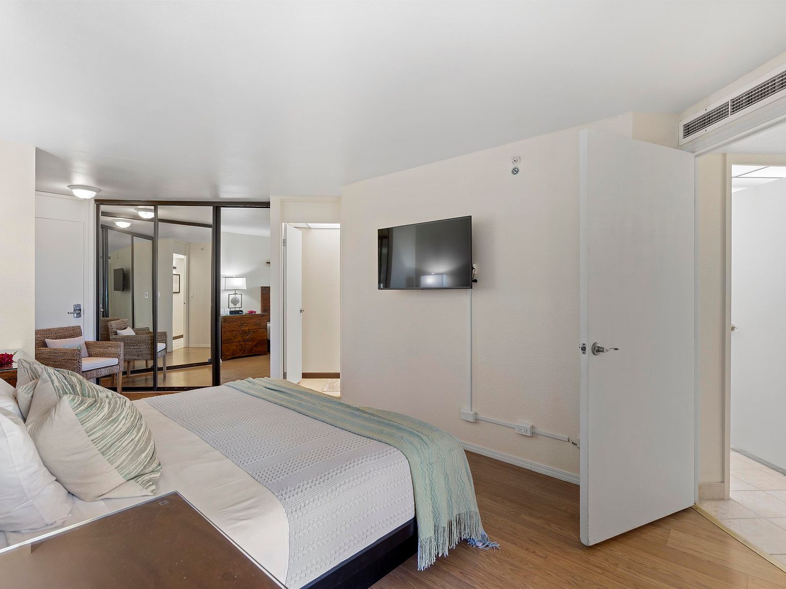 3445 Lower Honoapiilani Rd #204 Lahaina, HI 96761  | Condominium