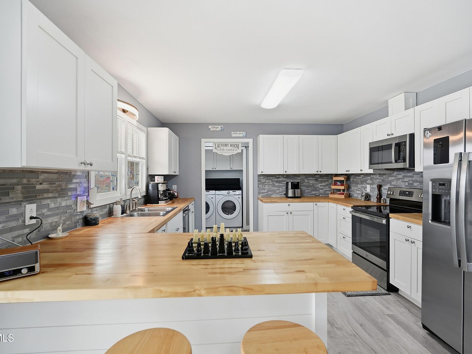 1325 Boones Creek Rd Jonesborough, TN 37659  | Single Family