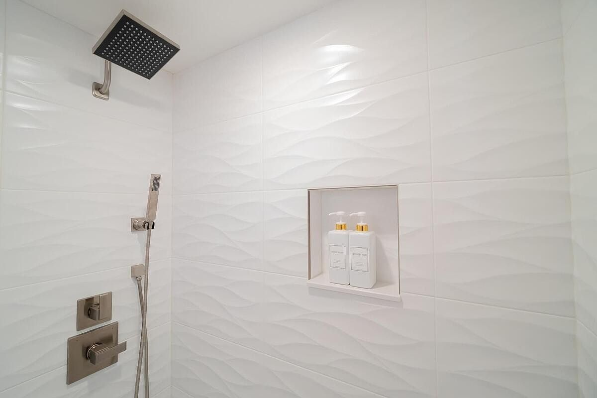 235 Sunrise Ave #2016 Palm Beach, FL 33480 | Condominium