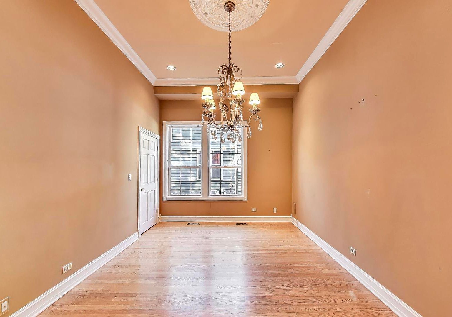 375 Park Ave Highland Park, IL 60035 | Single Family