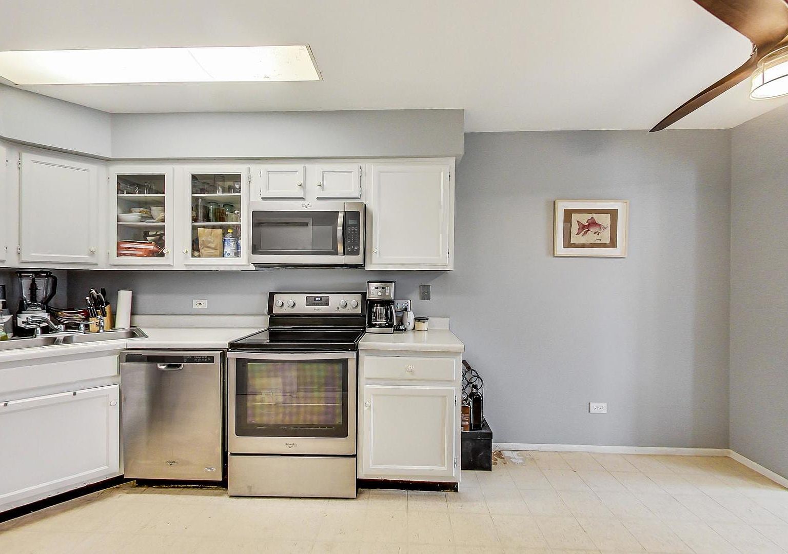 747 Garfield Ave APT C Libertyville, IL 60048  | Condominium