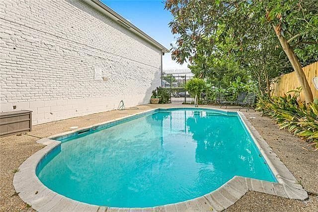 1921 Prytania St APT L New Orleans, LA 70130 | Condominium