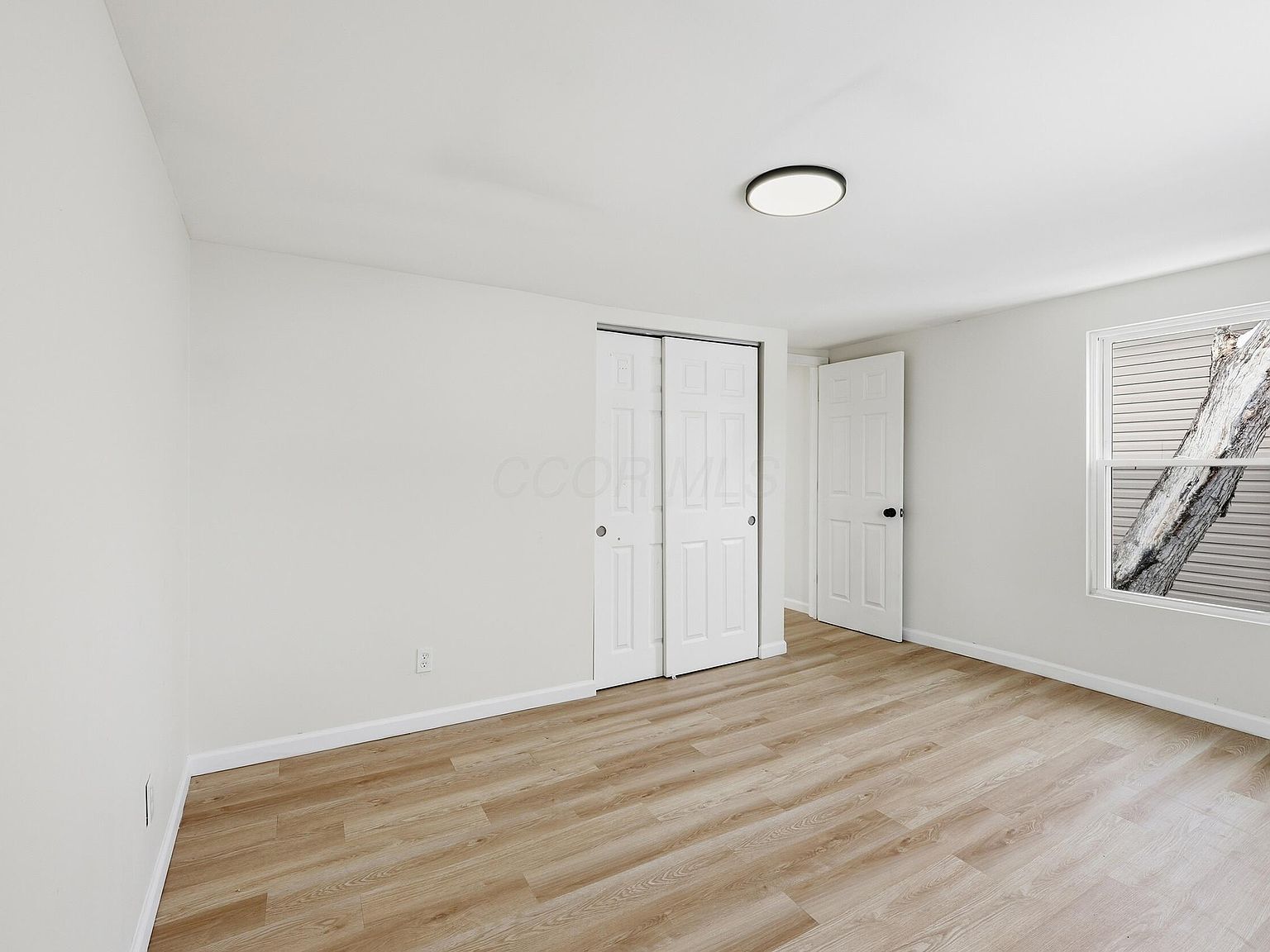 126 S Oakley Ave Columbus, OH 43204 | Single Family