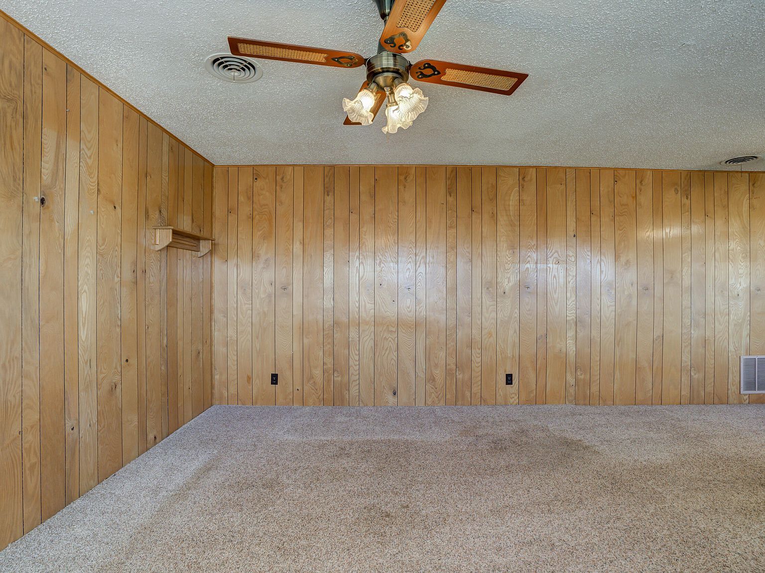 1651 Bear Rd Levelland, TX 79336  | Single Family