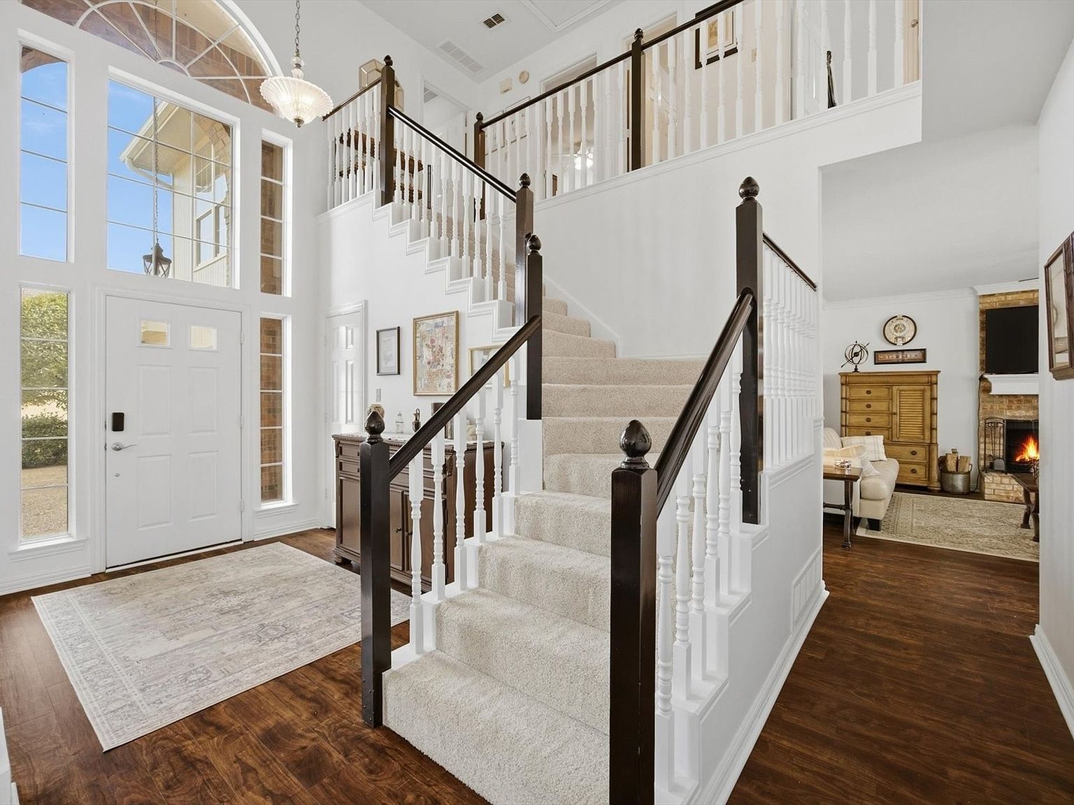 5204 Yacht Club Dr Rockwall, TX 75032  | Single Family