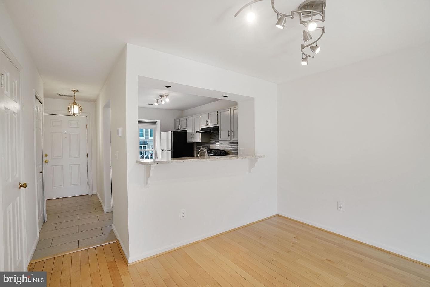 3858 9th Rd S Arlington, VA 22204  | New build