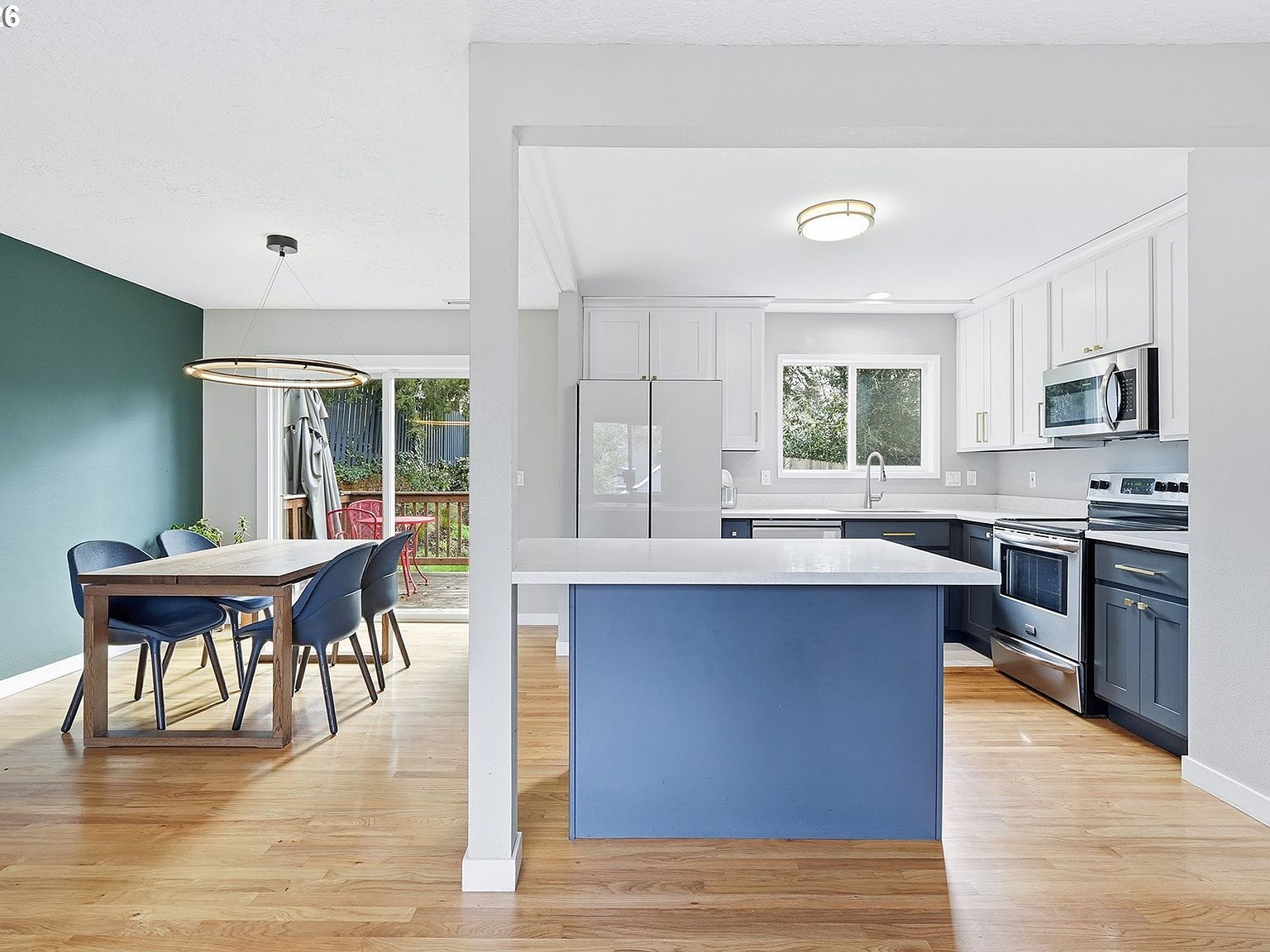 1330 SW Hume St Portland, OR 97219  | Single Family