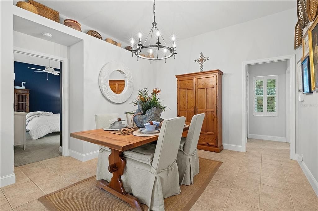 4706 Dundee Dr Bradenton, FL 34210 | Single Family