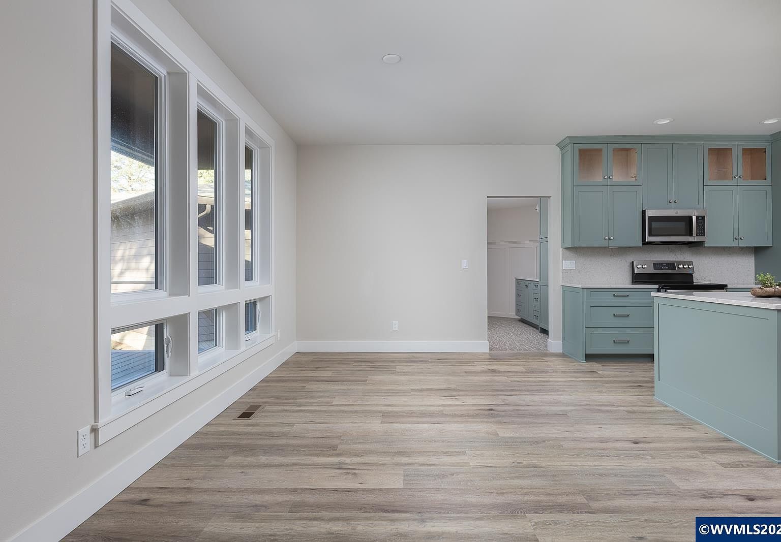 105 W Bay Point Rd Gleneden Beach, OR 97388 | Single Family