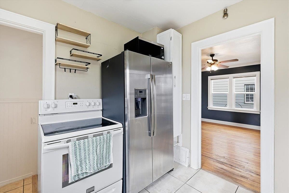 3923 N Hawthorne St Spokane, WA 99205 | Single Family