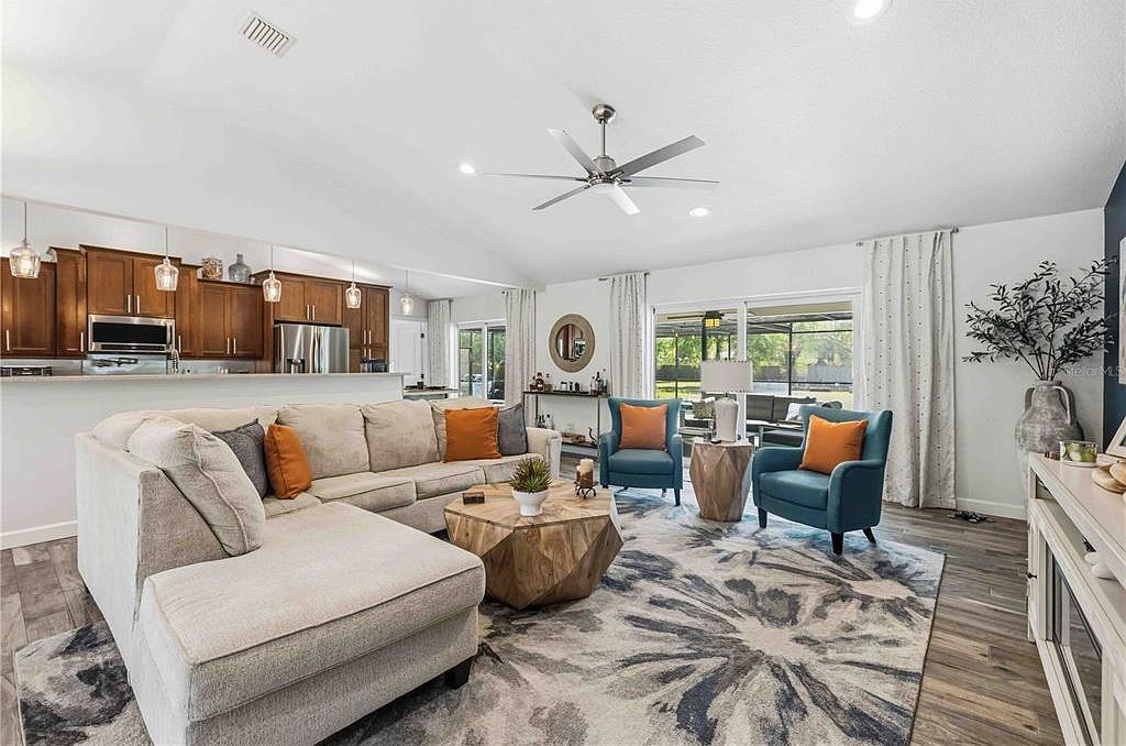 9711 Braden Run Bradenton, FL 34202  | Single Family