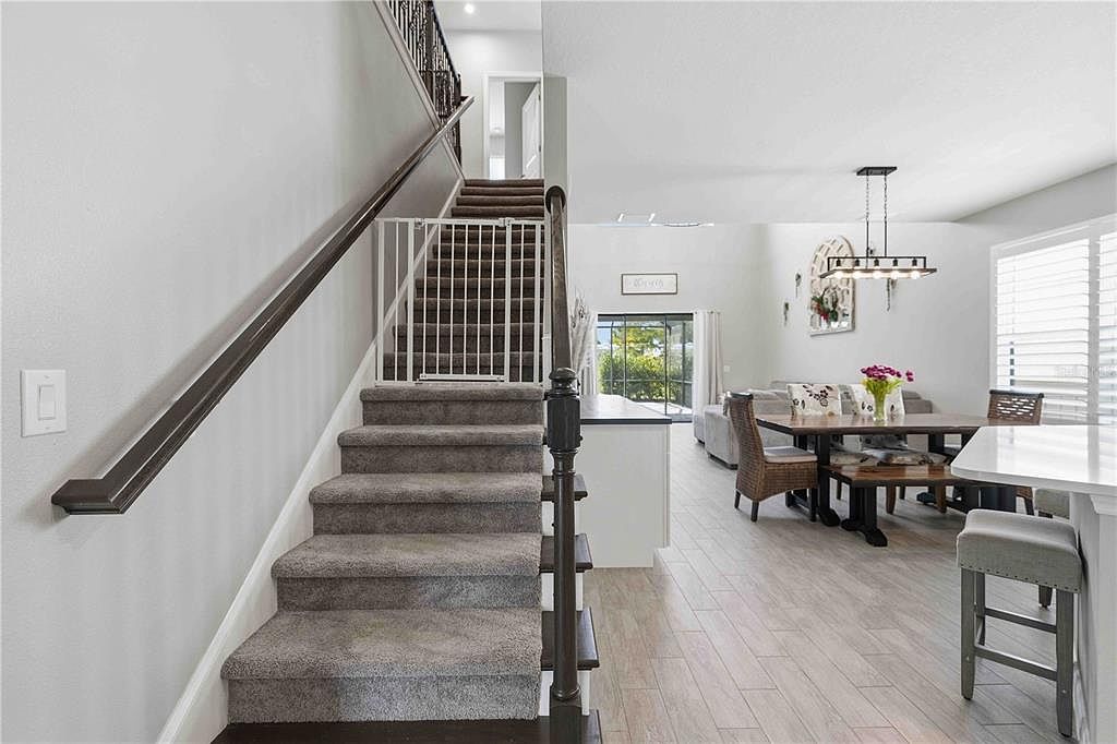 8252 Shooting Star Rd Sarasota, FL 34241  | Single Family