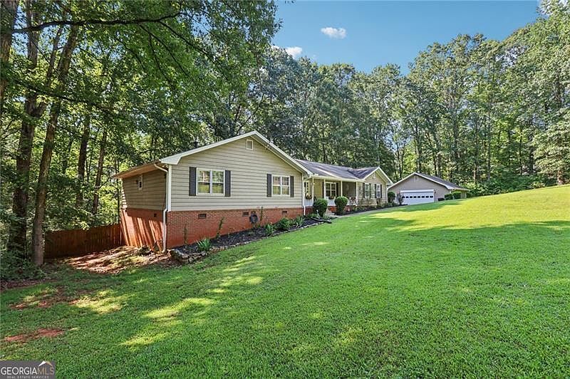 3284 Creekside Dr SE Conyers, GA 30094  | Single Family