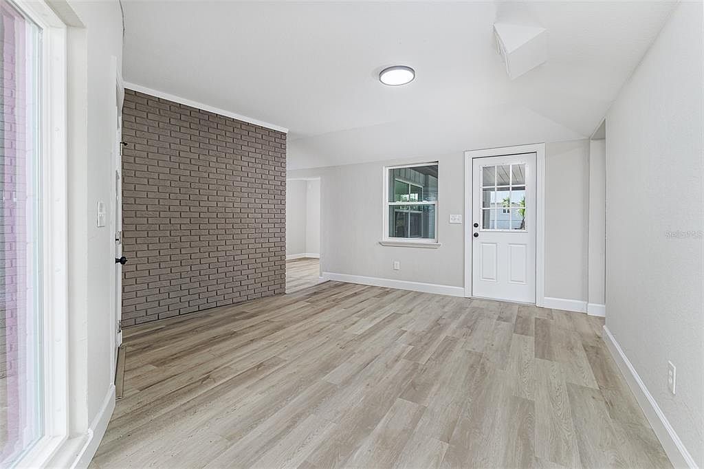 315 S Itasca Ave Lake Alfred, FL 33850 | Single Family