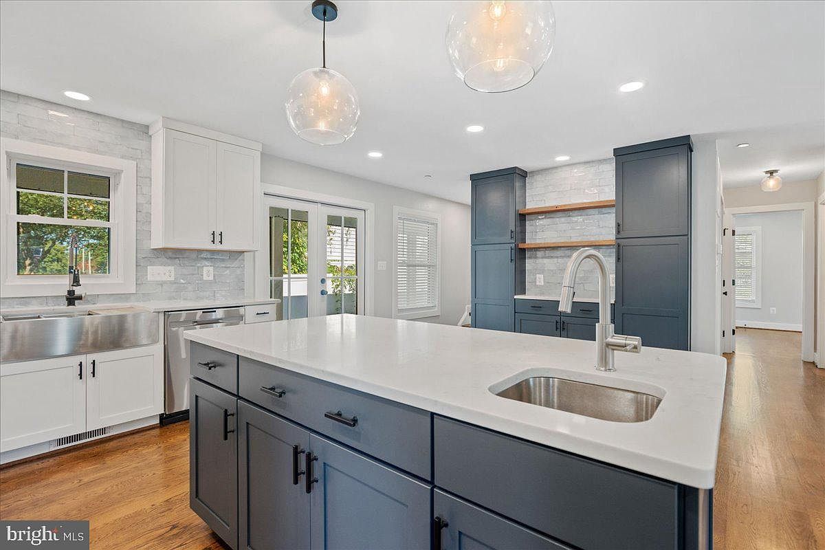 206 Point Ln Solomons, MD 20688  | Single Family