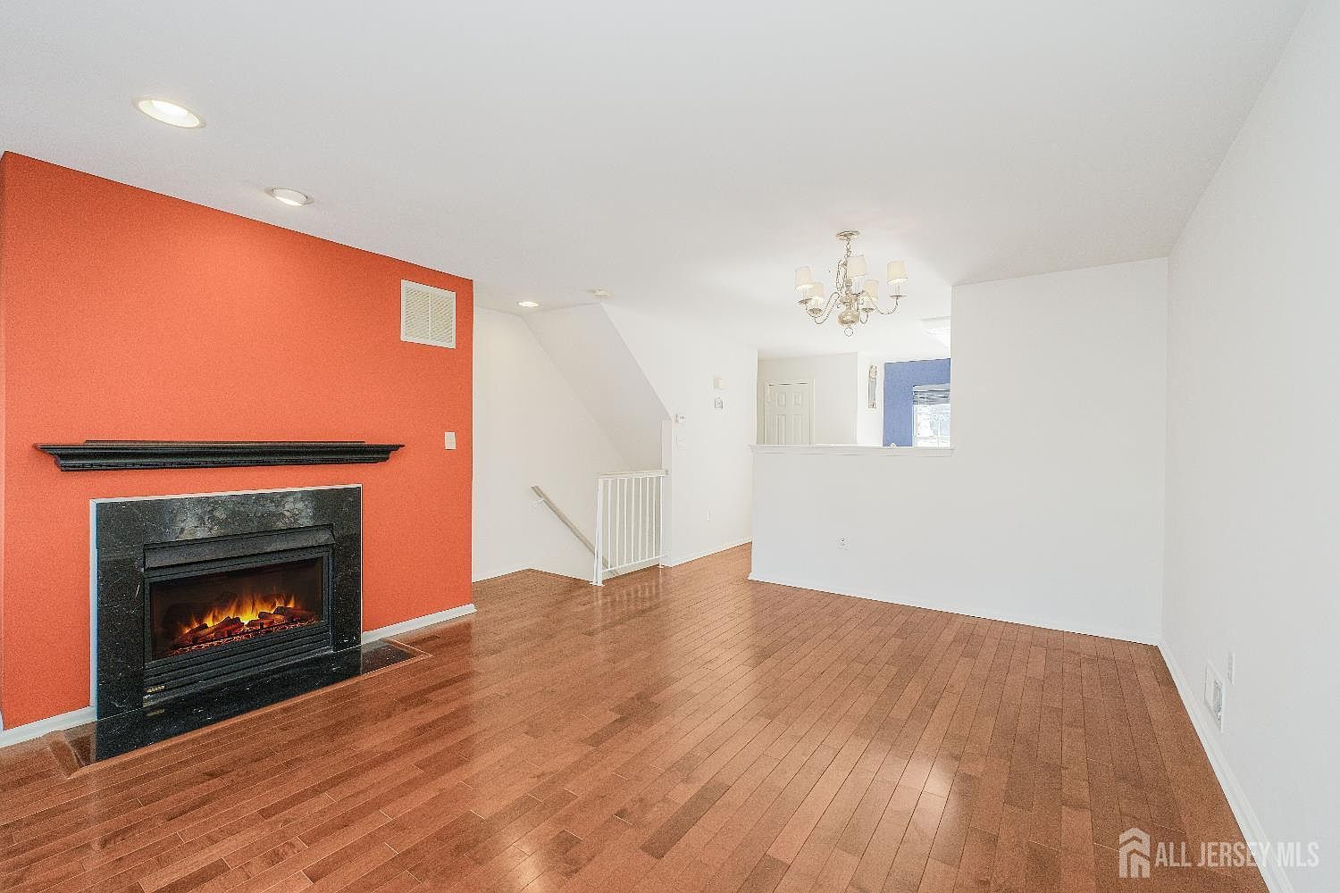 25 Puchala Dr Parlin, NJ 08859  | New build