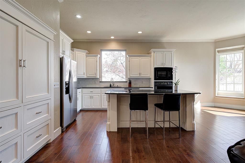 6216 Harden Dr Oklahoma City, OK 73118  | Single Family