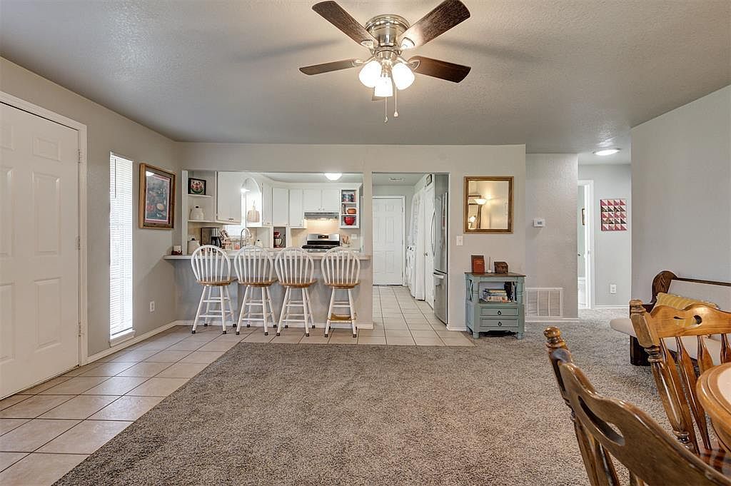 3328 SE 18th St Del City, OK 73115  | Single Family