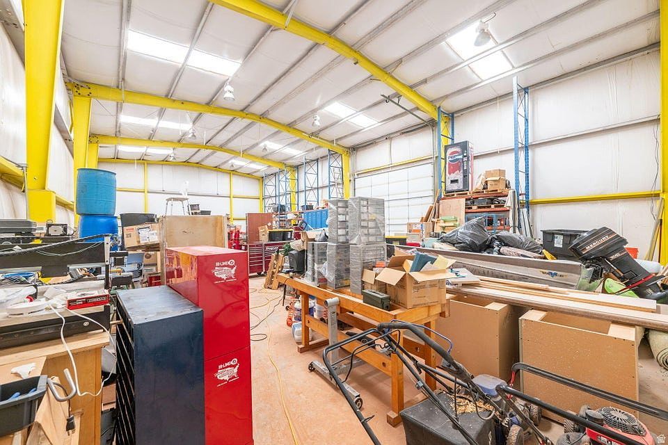 555 S Nichols Peak Rd #E Washington, UT 84780  | Single Family