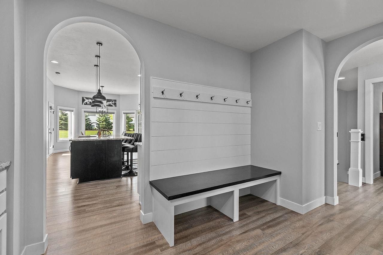 W7535 Cross Country Ln Hortonville, WI 54944 | Single Family