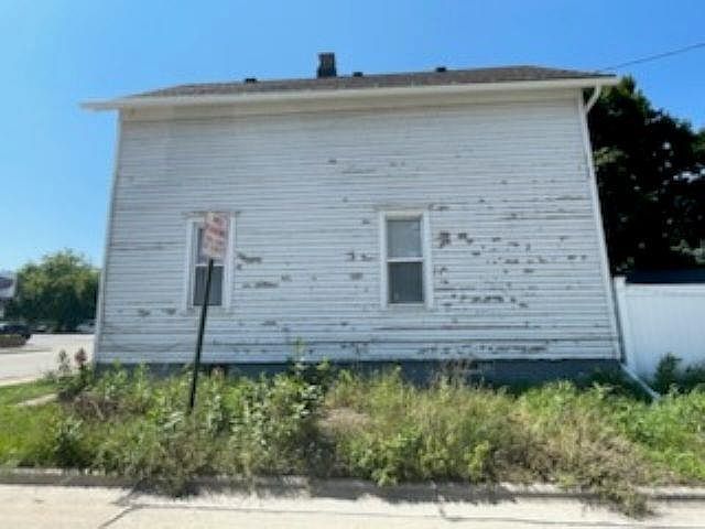 1302 22nd St Two Rivers, WI 54241  | Single Family