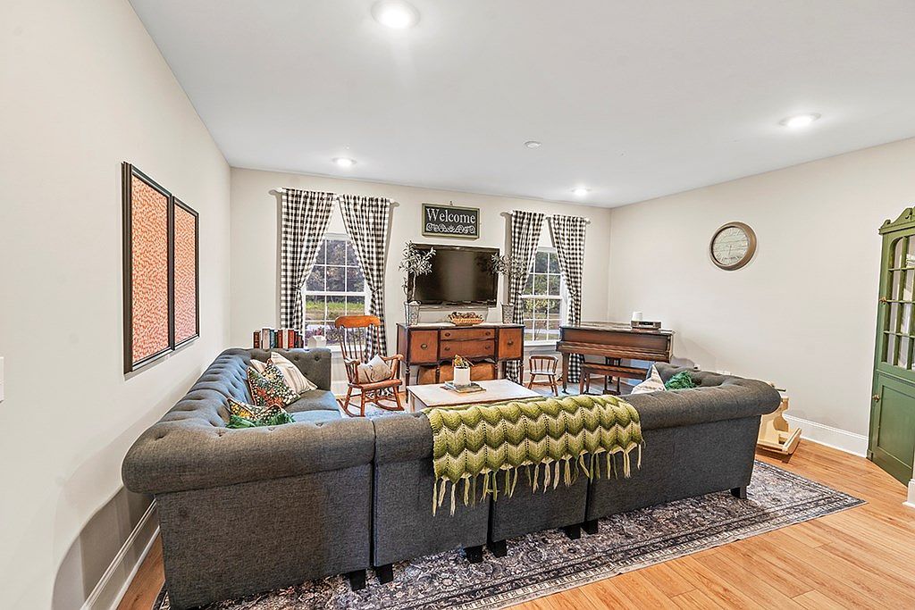 480 Sharpe Rd Chappells, SC 29037  | Single Family