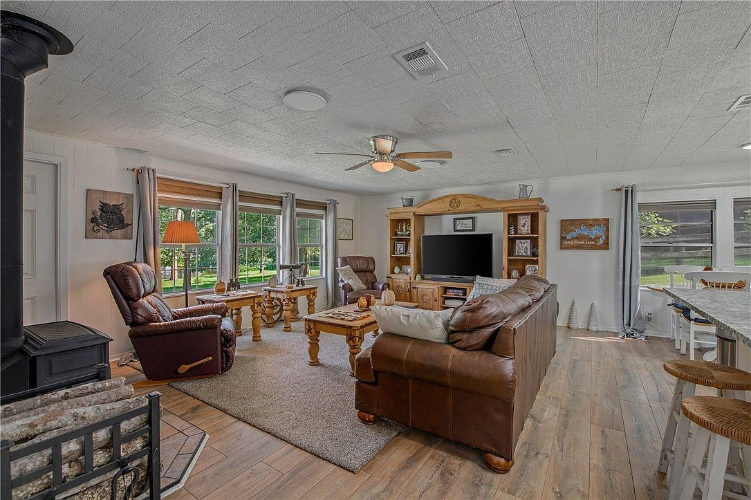 11001 Clyde Acord Rd Franklin, TX 77856 | Single Family