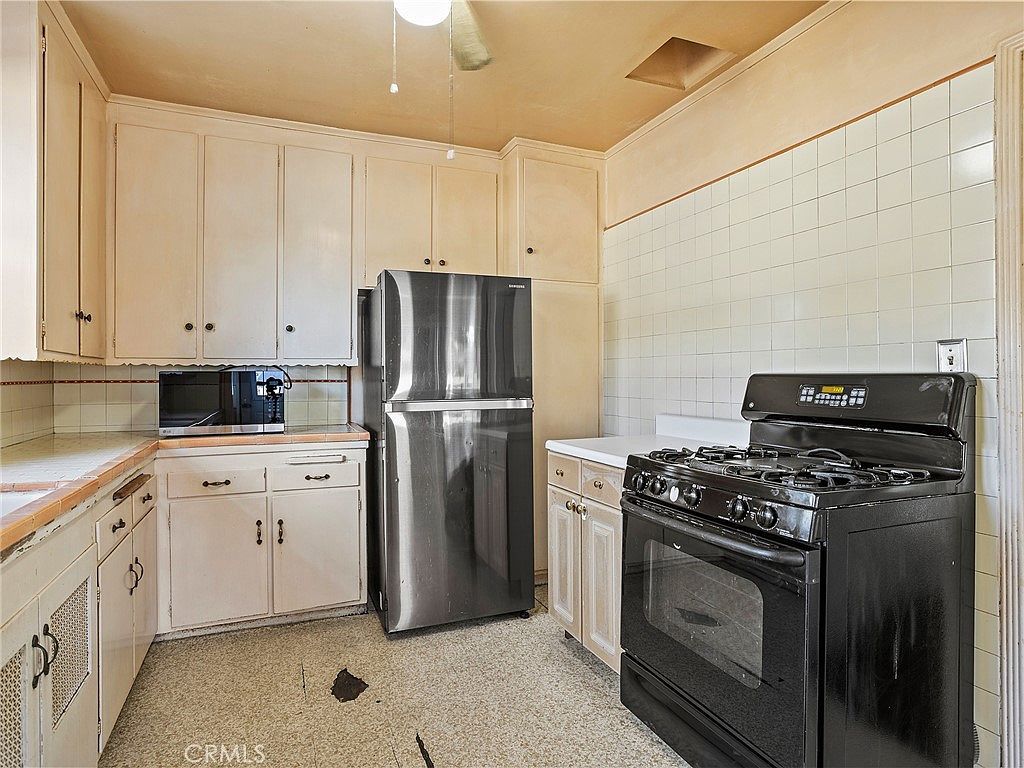 207 W Ash Ave Burbank, CA 91502 | Single Family