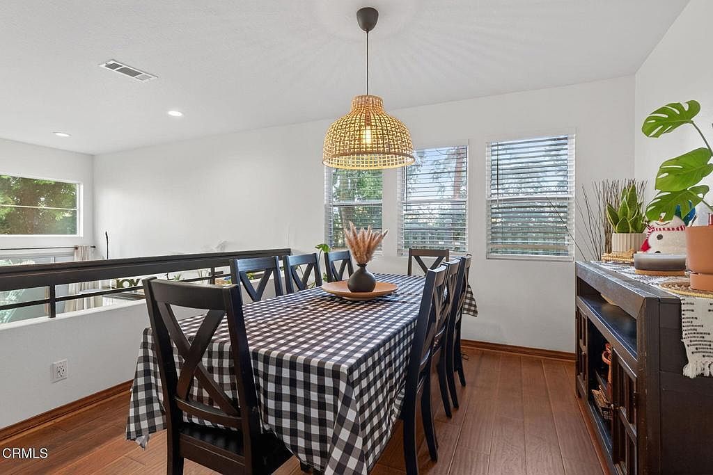 4999 Dekoven St Ventura, CA 93003 | Condominium