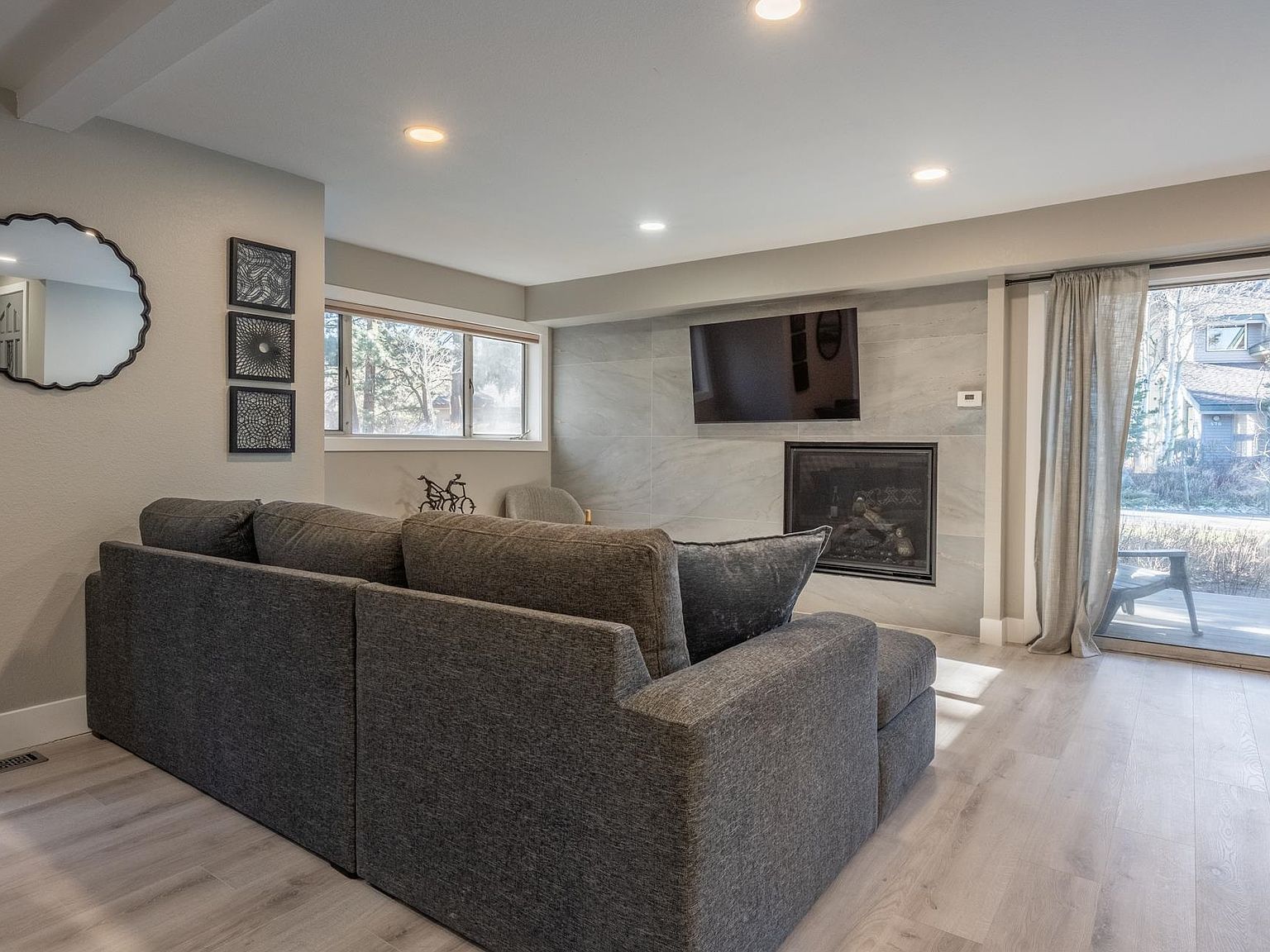 559 Club Dr APT 559 Mammoth Lakes, CA 93546 | Condominium