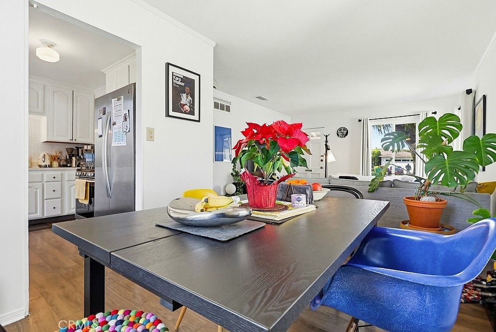 8436 Ramsgate Ave Los Angeles, CA 90045  | Single Family