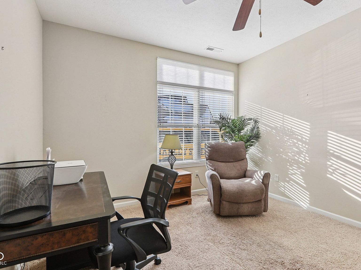 1091 Distinctive Way Greenfield, IN 46140 | Condominium