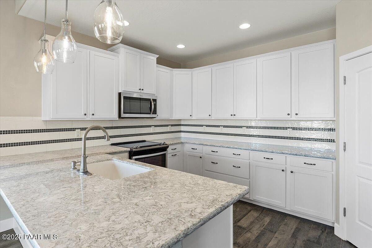 220 Mackenzie Rose Dr Chino Valley, AZ 86323 | Single Family